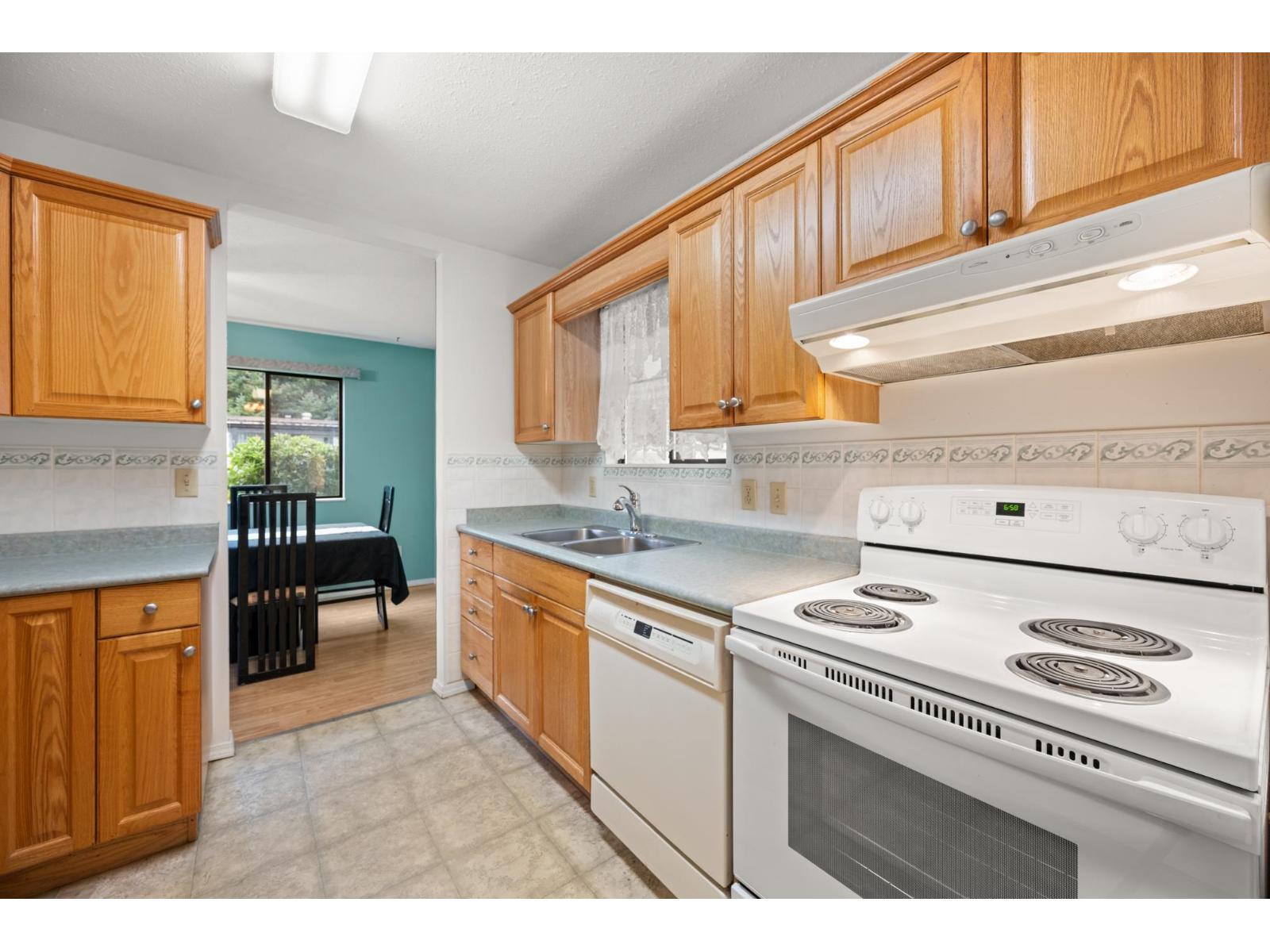 238 27111 0 Avenue, Langley, British Columbia  V4W 2T3 - Photo 5 - R3113202