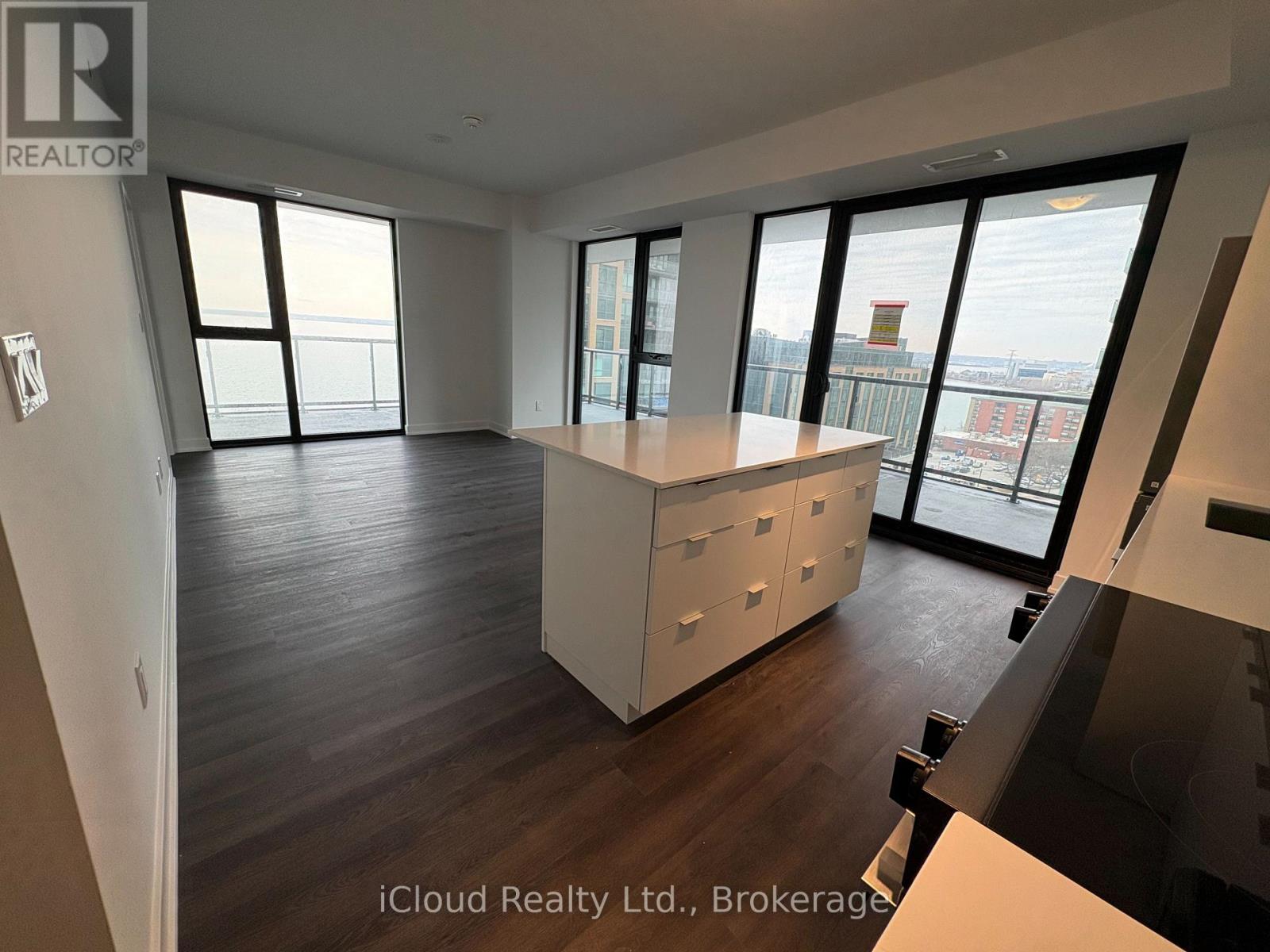 908 - 2075 Lakeshore Road, Burlington, Ontario  L7R 1E2 - Photo 8 - W13019514