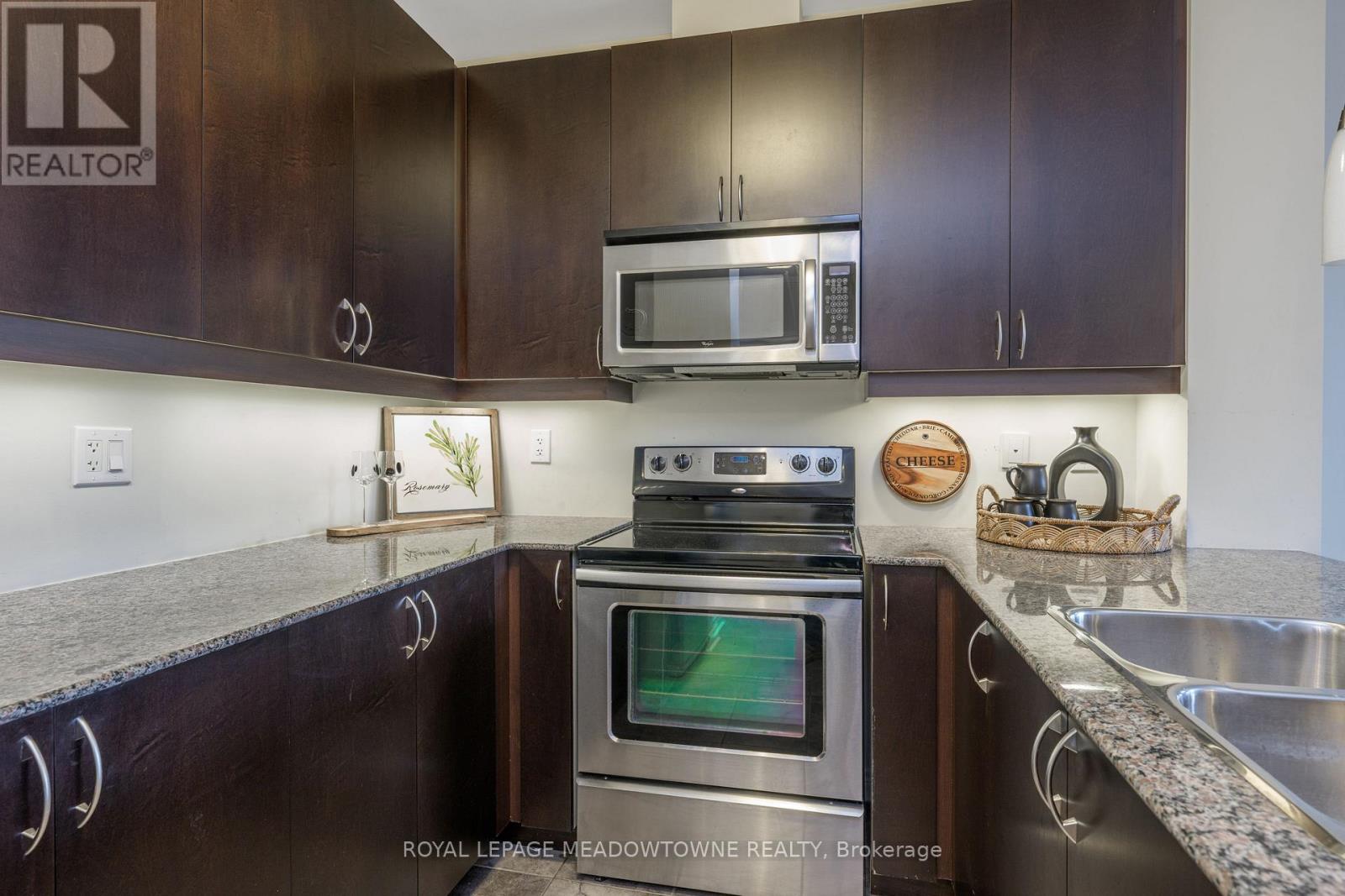 308 - 383 Main Street E, Milton, Ontario  L9T 8K8 - Photo 8 - W13019538