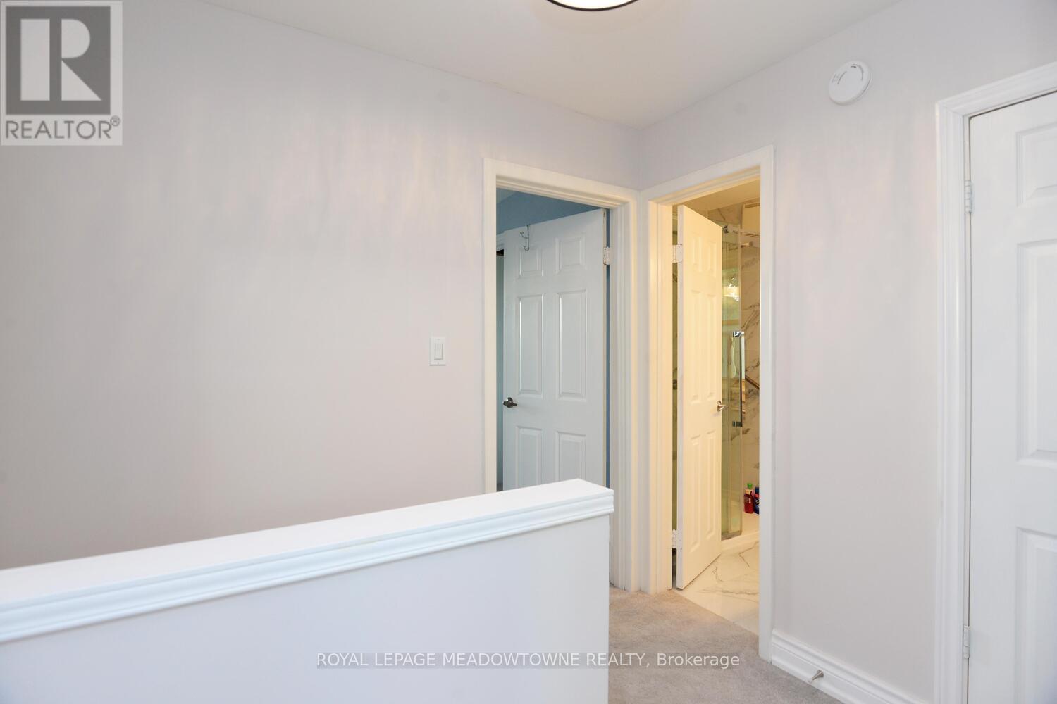 825 North Service Road, Mississauga, Ontario  L4Y 1A2 - Photo 23 - W13019542