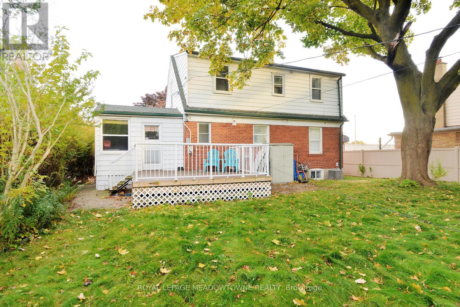 825 North Service Road, Mississauga, Ontario  L4Y 1A2 - Photo 44 - W13019542