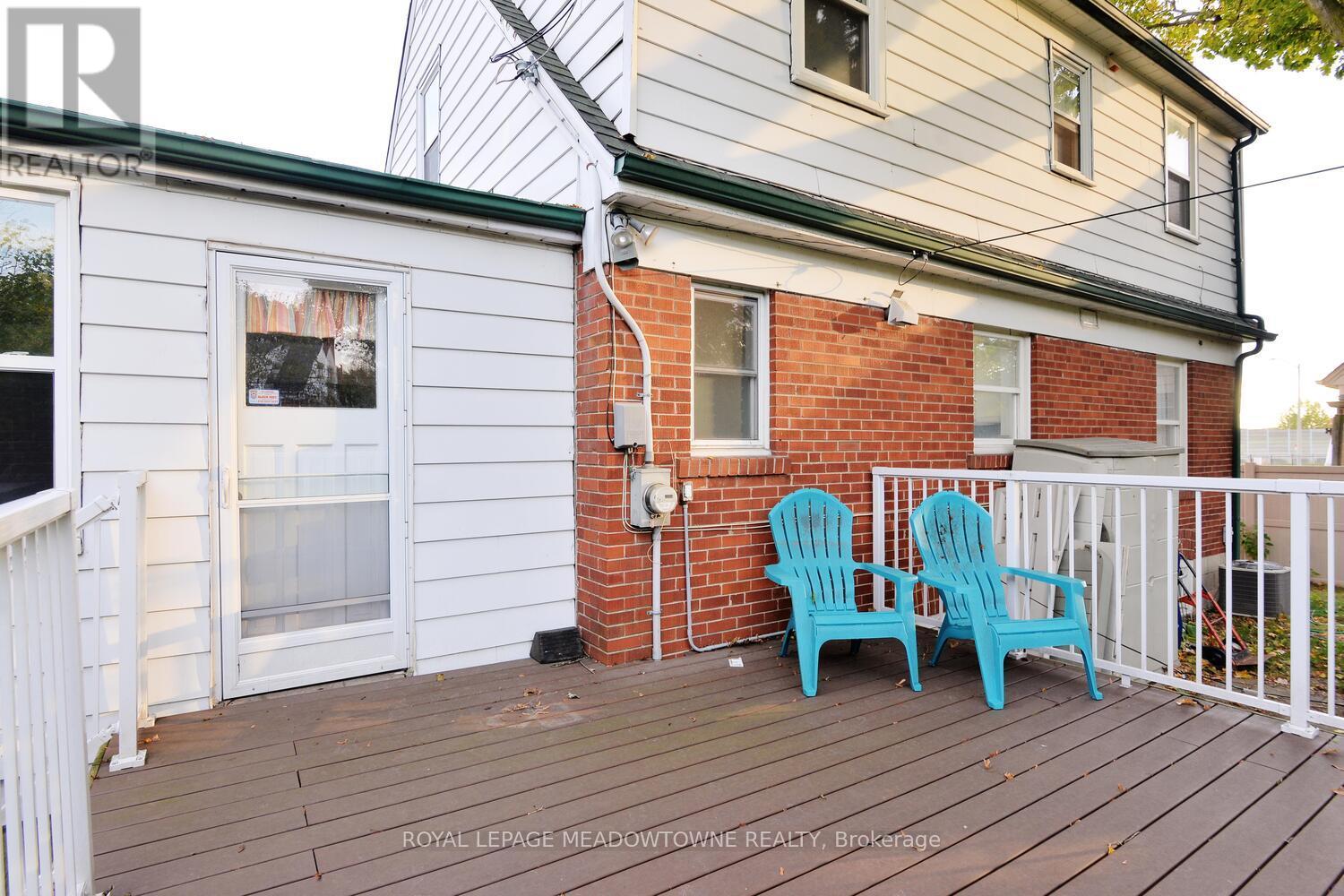 825 North Service Road, Mississauga, Ontario  L4Y 1A2 - Photo 47 - W13019542