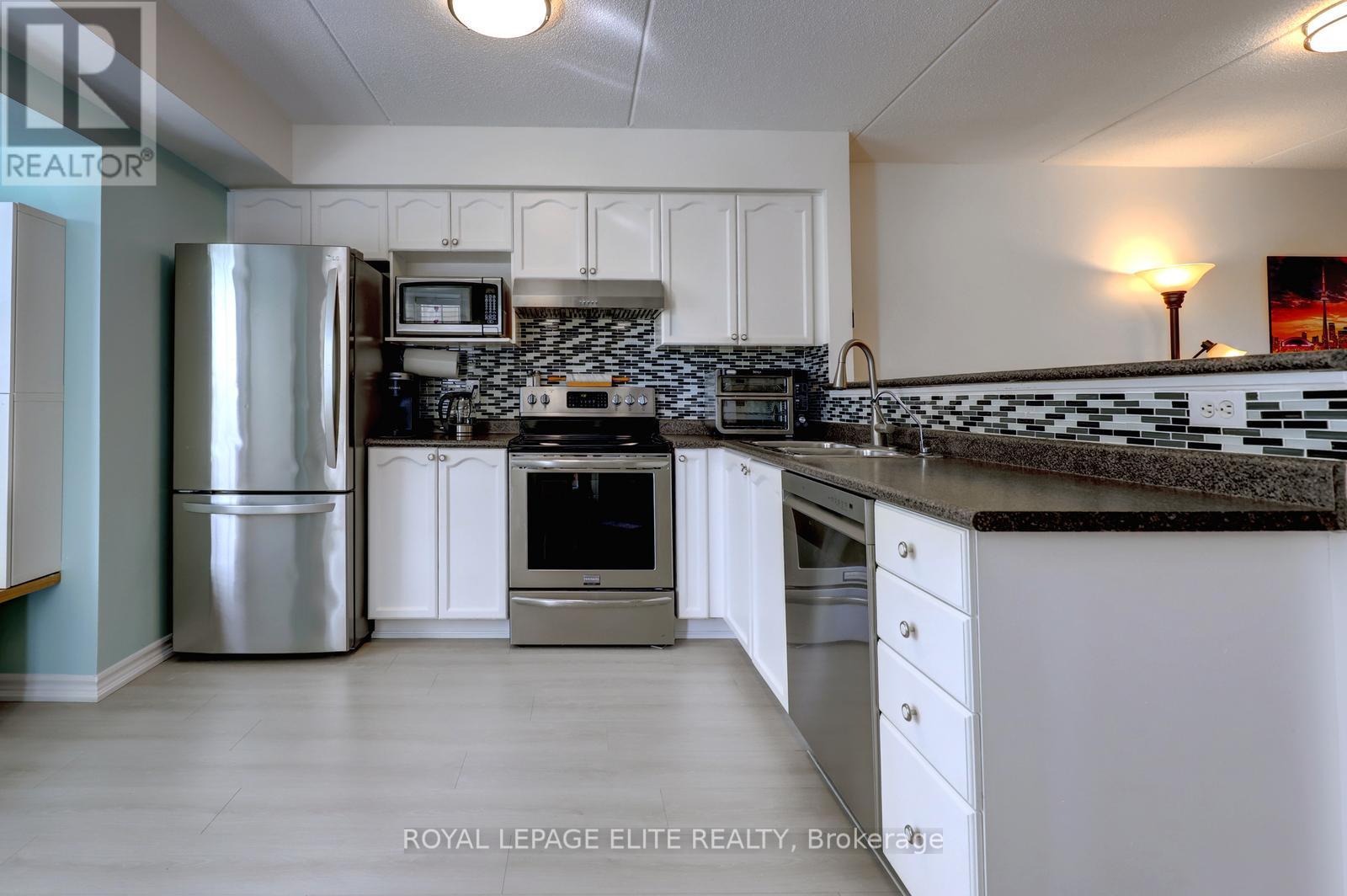 111 - 1480 Bishops Gate, Oakville, Ontario  L6M 4N4 - Photo 13 - W13019568