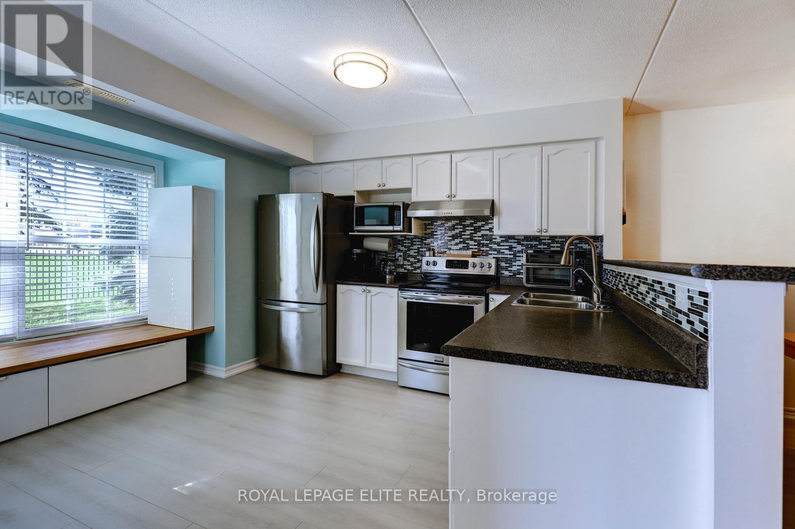 111 - 1480 Bishops Gate, Oakville, Ontario  L6M 4N4 - Photo 14 - W13019568