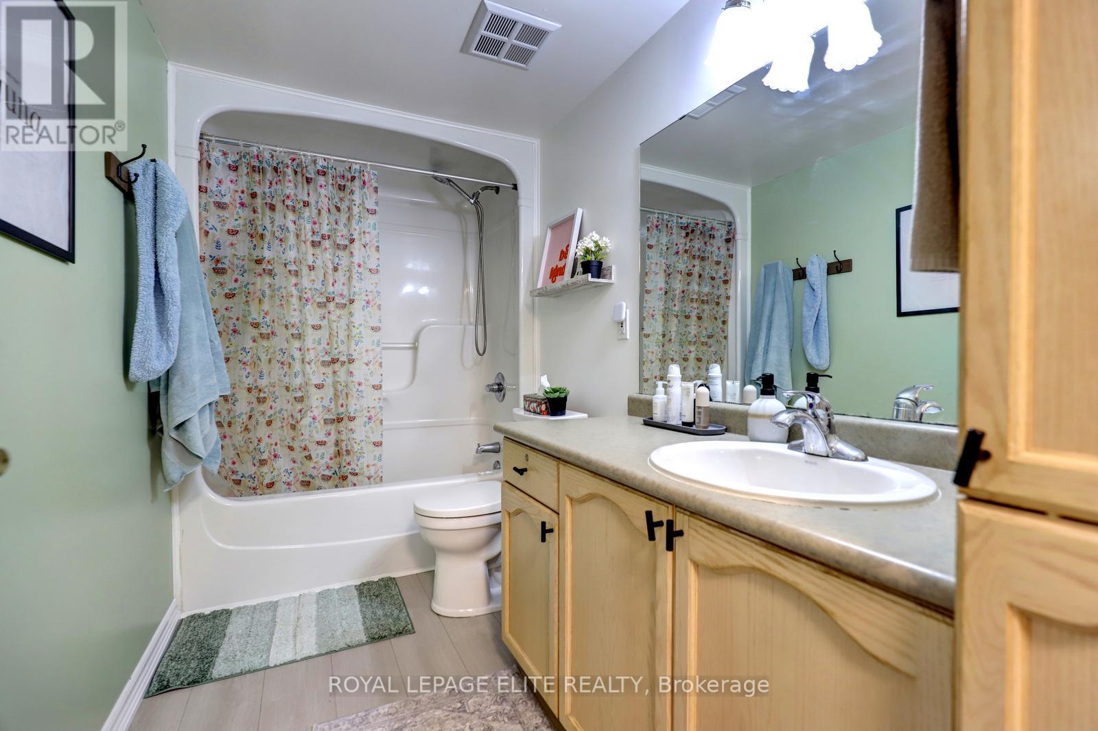 111 - 1480 Bishops Gate, Oakville, Ontario  L6M 4N4 - Photo 26 - W13019568