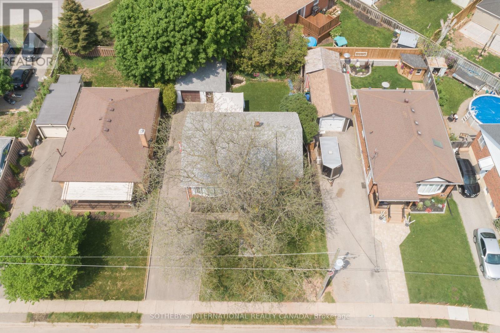 45 Churchill Crescent, Halton Hills, Ontario  L7G 2N2 - Photo 3 - W13019572