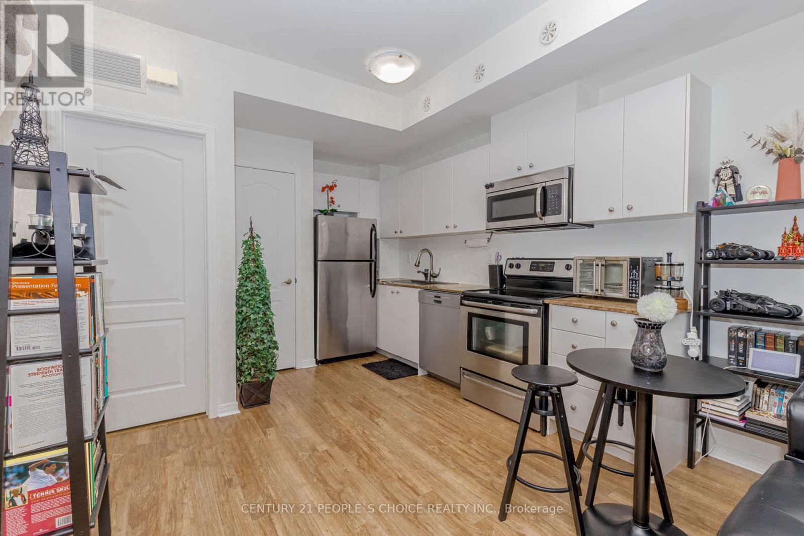 57 - 68 Winston Park Boulevard, Toronto, Ontario  M3K 1C3 - Photo 17 - W13019580