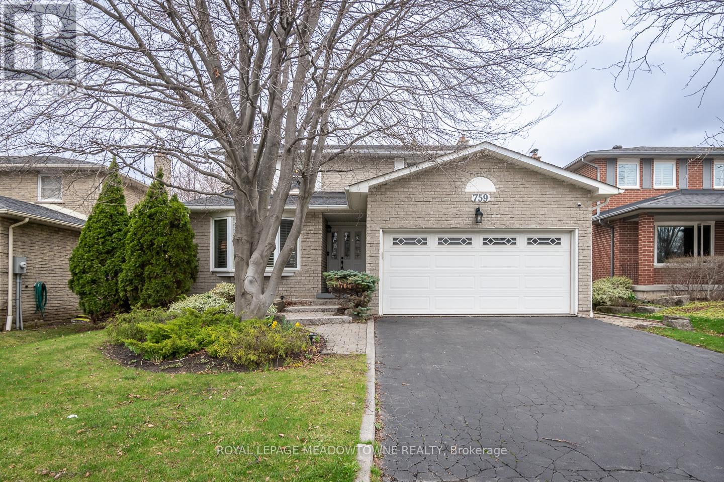 759 Childs Drive, Milton, Ontario  L9T 4L3 - Photo 4 - W13019624