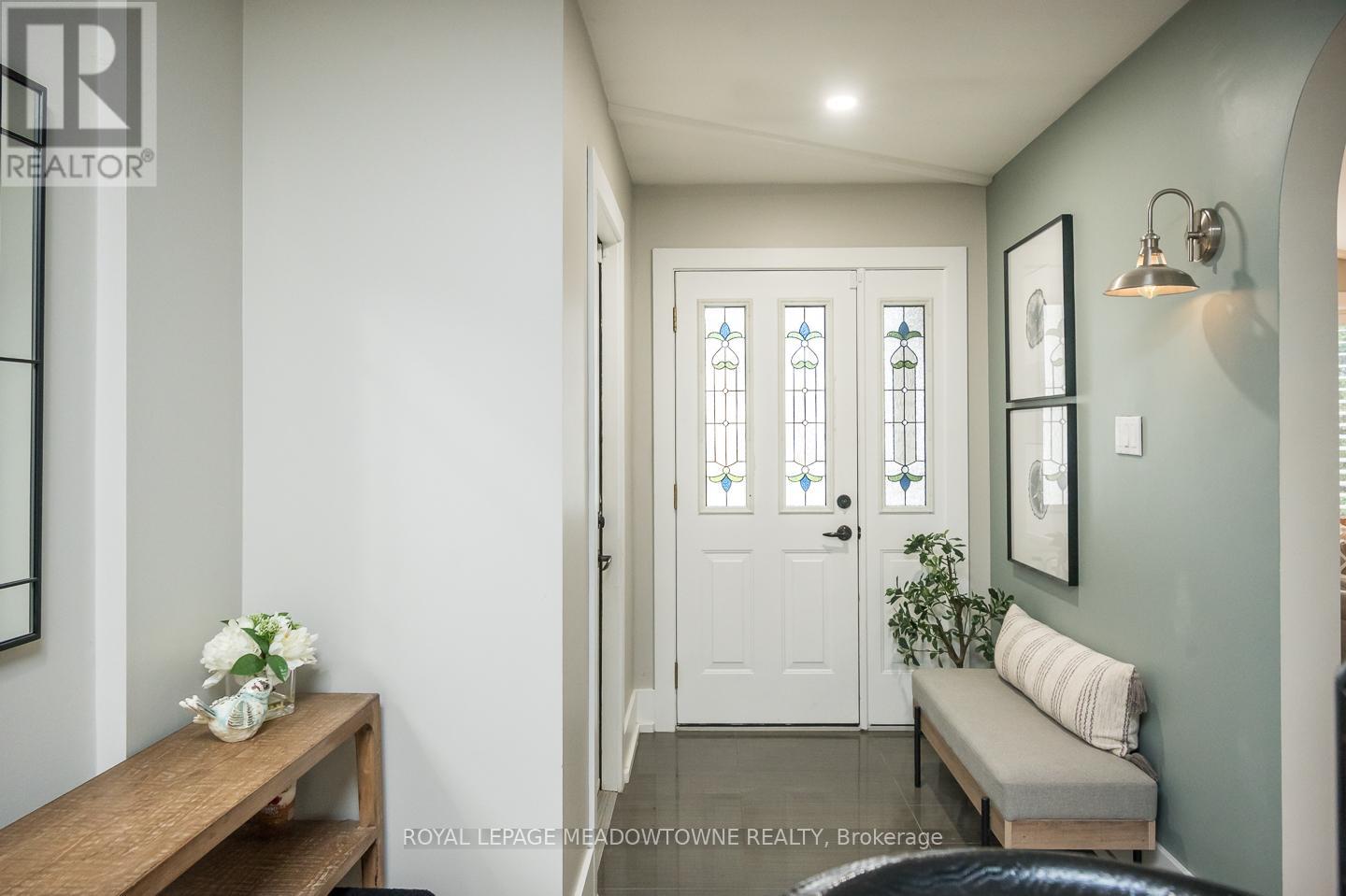 759 Childs Drive, Milton, Ontario  L9T 4L3 - Photo 6 - W13019624