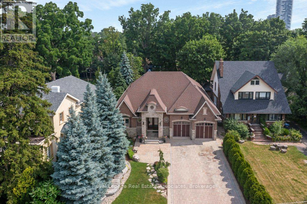 46 SCOTT STREET, Brampton, Ontario