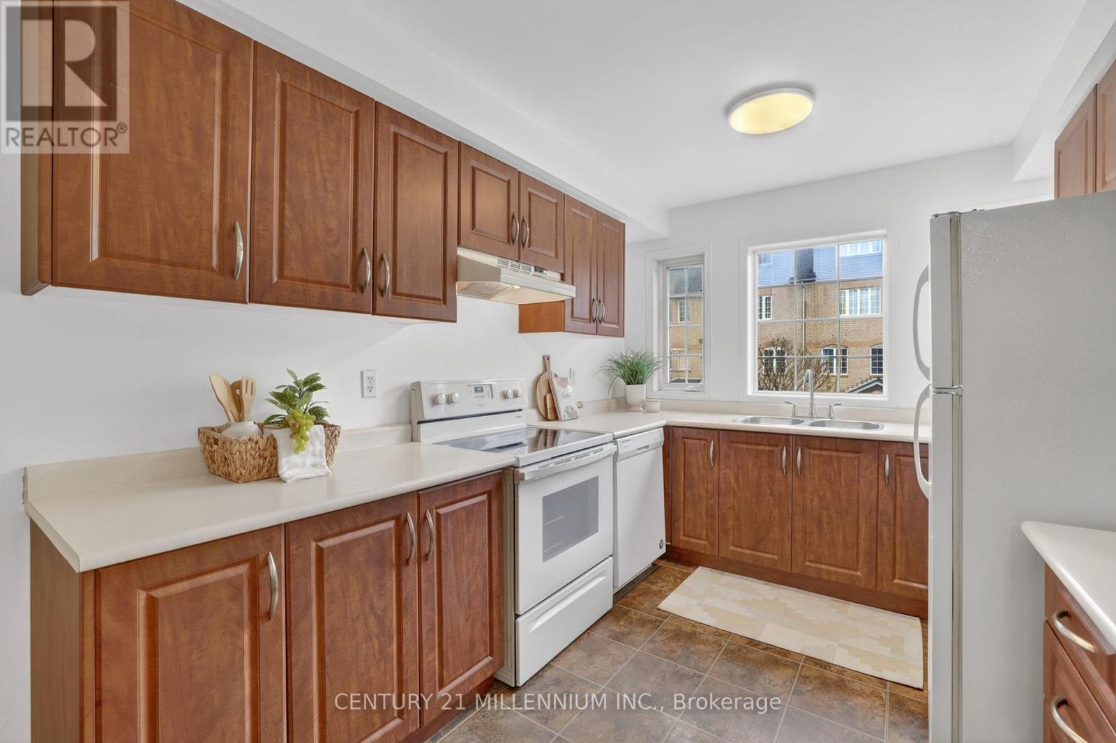 97 - 97 Spadina Road, Brampton, Ontario  L6X 4X6 - Photo 10 - W13019632