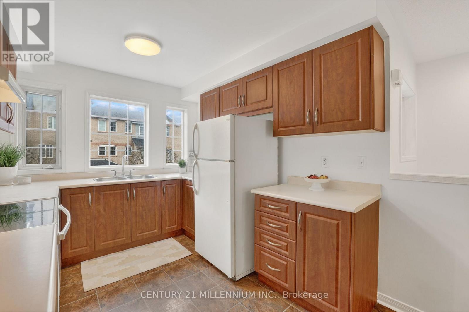 97 - 97 Spadina Road, Brampton, Ontario  L6X 4X6 - Photo 12 - W13019632