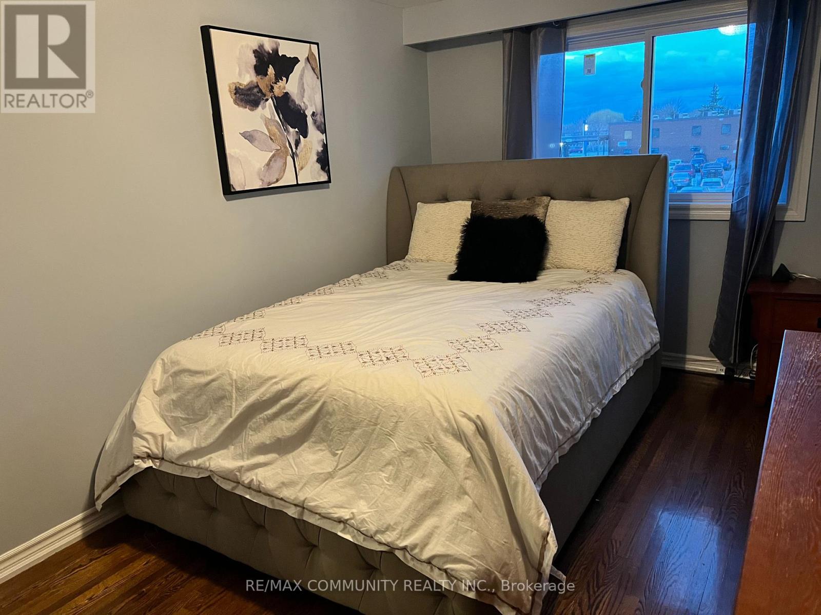 37 Vodden Court, Brampton, Ontario  L6V 2V7 - Photo 13 - W13019636