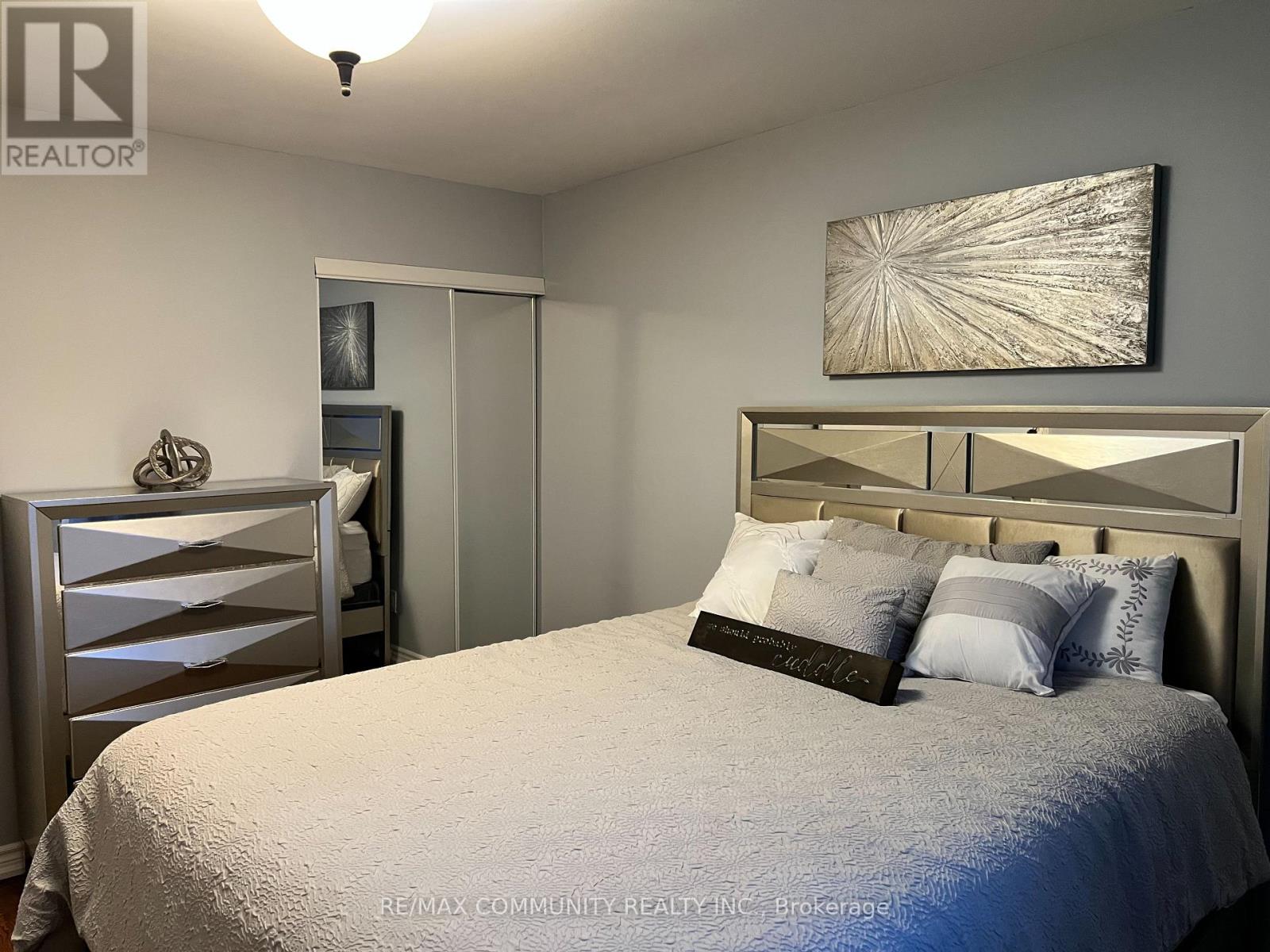 37 Vodden Court, Brampton, Ontario  L6V 2V7 - Photo 15 - W13019636