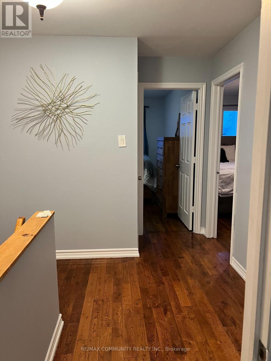 37 Vodden Court, Brampton, Ontario  L6V 2V7 - Photo 19 - W13019636