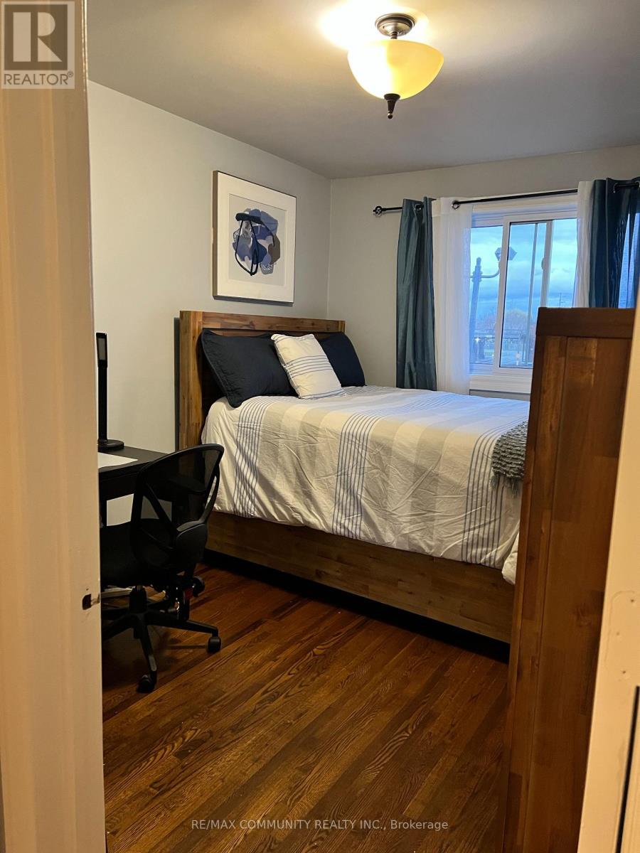 37 Vodden Court, Brampton, Ontario  L6V 2V7 - Photo 7 - W13019636