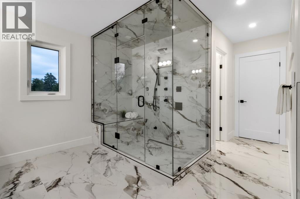 2118 Victoria Crescent Nw, Calgary, Alberta  T2M 4E3 - Photo 28 - A2293766