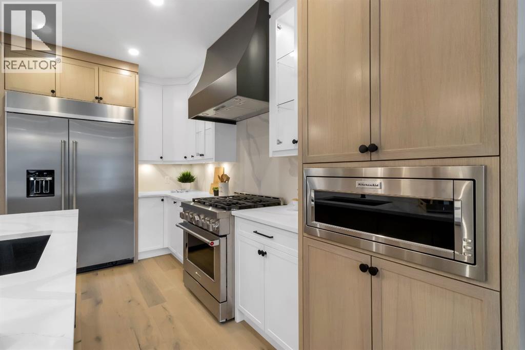 2118 Victoria Crescent Nw, Calgary, Alberta  T2M 4E3 - Photo 8 - A2293766