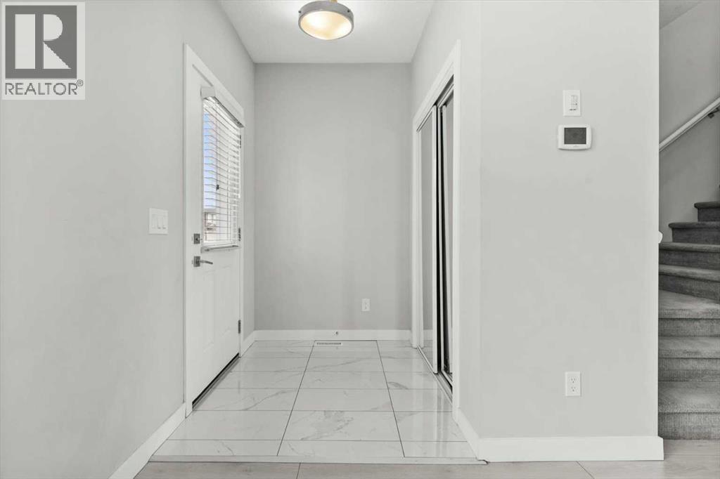 124 Red Embers Place Ne, Calgary, Alberta  T3N 1K7 - Photo 4 - A2298596