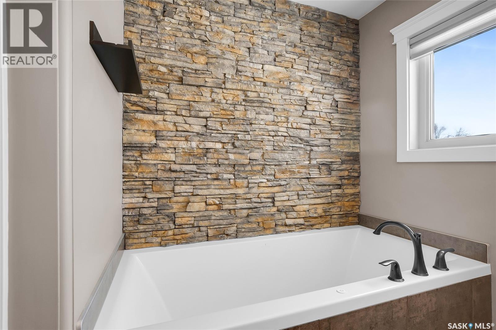 502 4th Street E, Saskatoon, Saskatchewan  S7H 1J7 - Photo 13 - SK033256