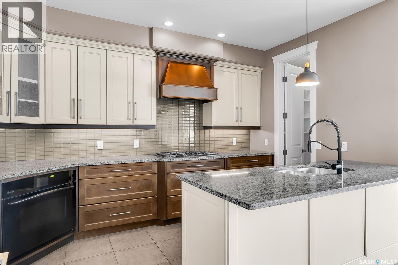 502 4th Street E, Saskatoon, Saskatchewan  S7H 1J7 - Photo 31 - SK033256