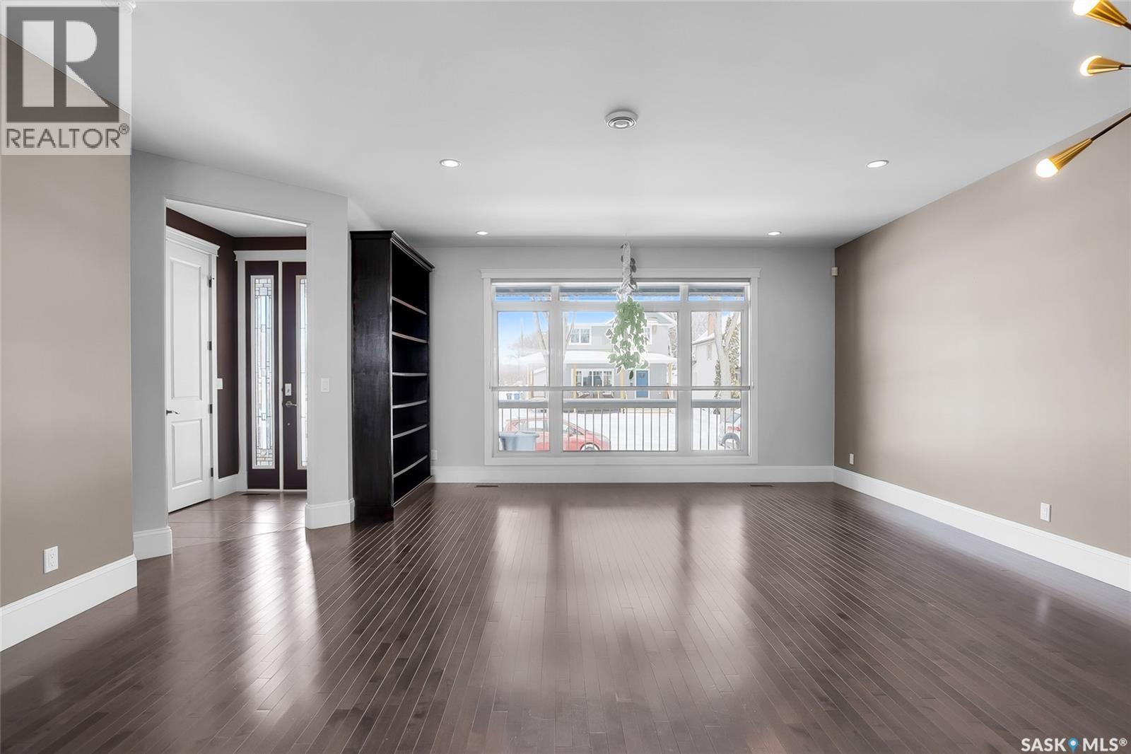 502 4th Street E, Saskatoon, Saskatchewan  S7H 1J7 - Photo 46 - SK033256