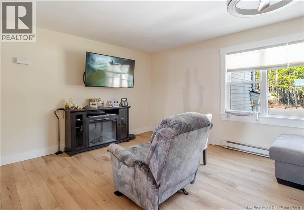 371 Royal Road, Fredericton, New Brunswick  E3G 6M1 - Photo 28 - NB137452