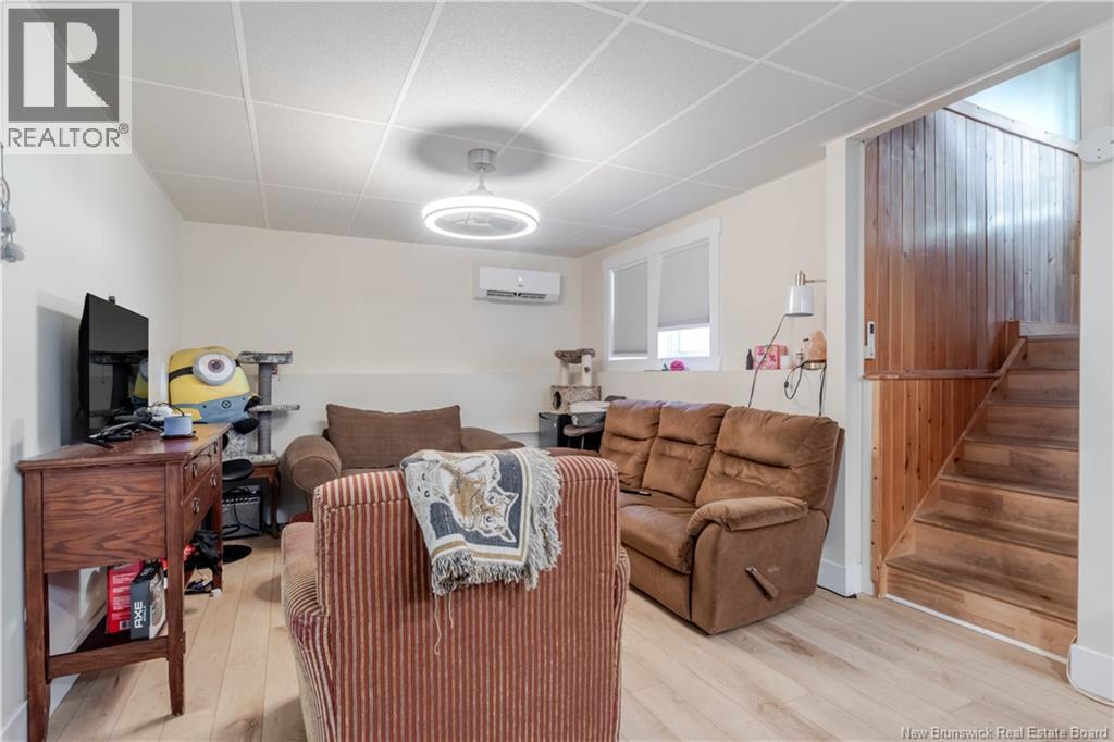 371 Royal Road, Fredericton, New Brunswick  E3G 6M1 - Photo 5 - NB137452