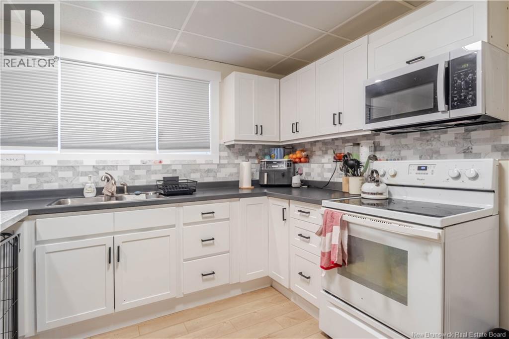 371 Royal Road, Fredericton, New Brunswick  E3G 6M1 - Photo 5 - NB137443