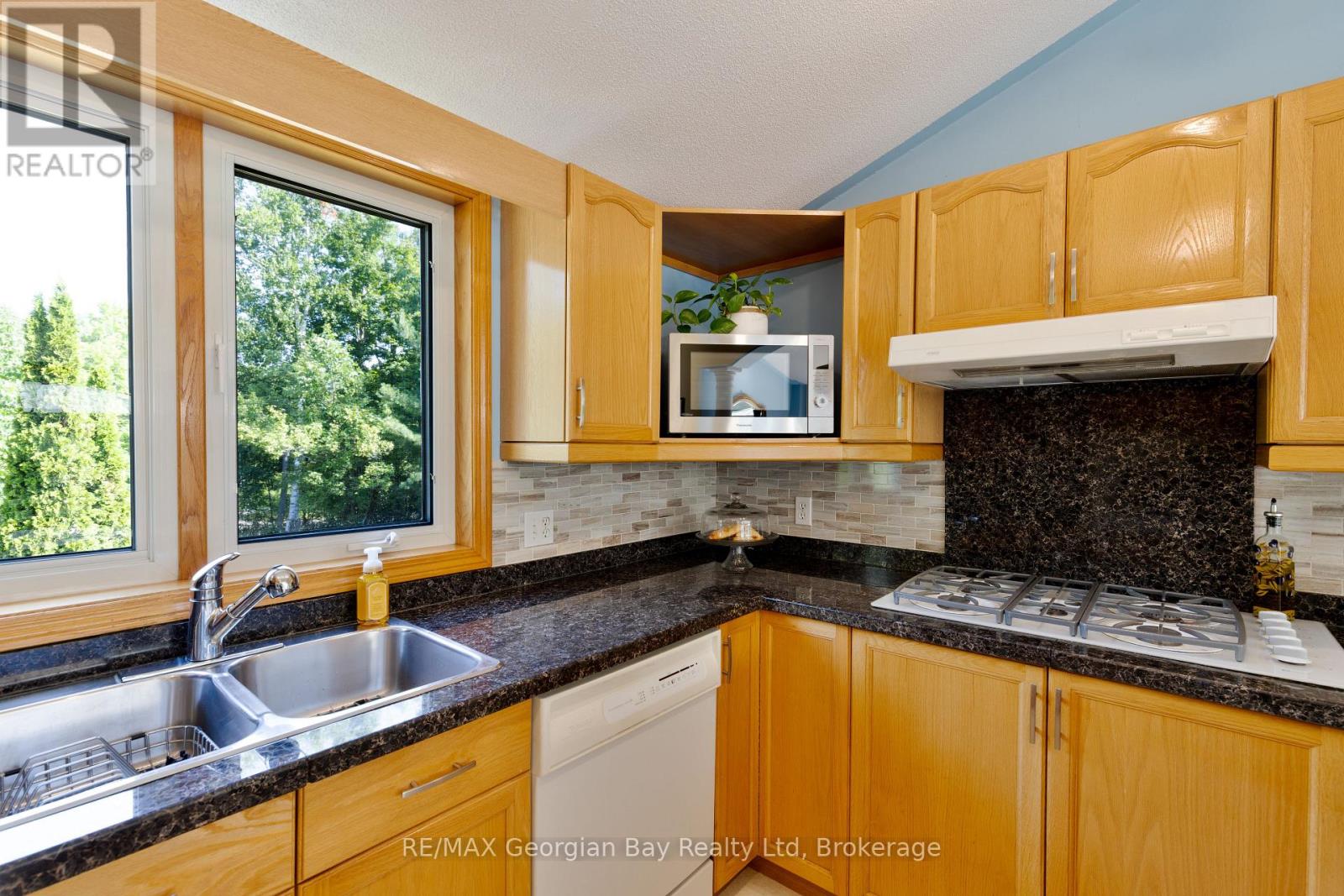 3 Oakdale Court, Penetanguishene, Ontario  L9M 2A5 - Photo 11 - S12840328