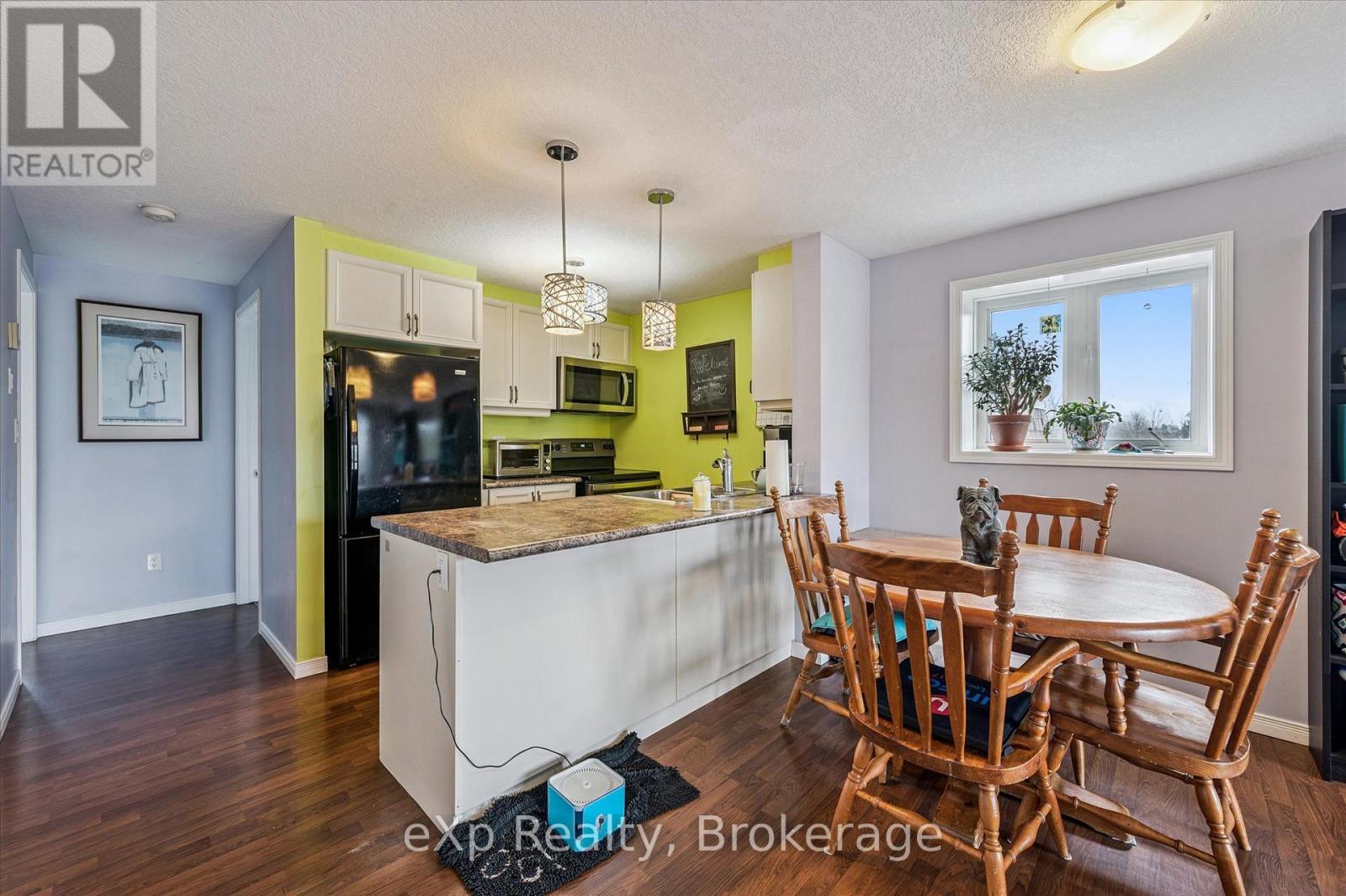 87 - 35 Mountford Drive, Guelph, Ontario  N1E 0G6 - Photo 10 - X12904036