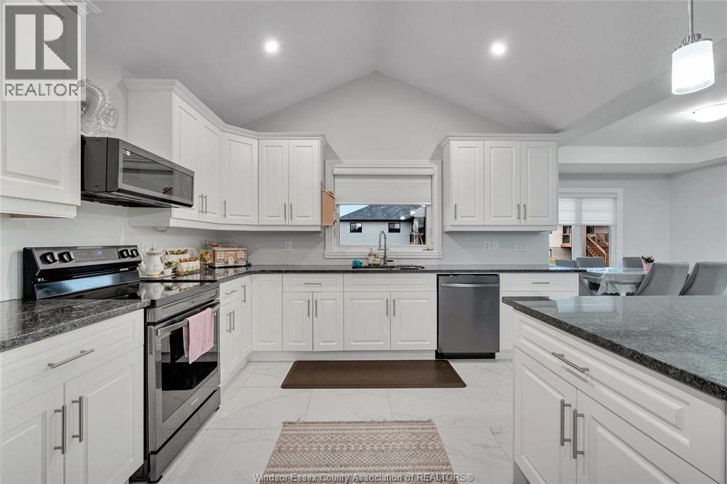 108 Bonnet Road, Amherstburg, Ontario  N9V 3T4 - Photo 9 - 26008580