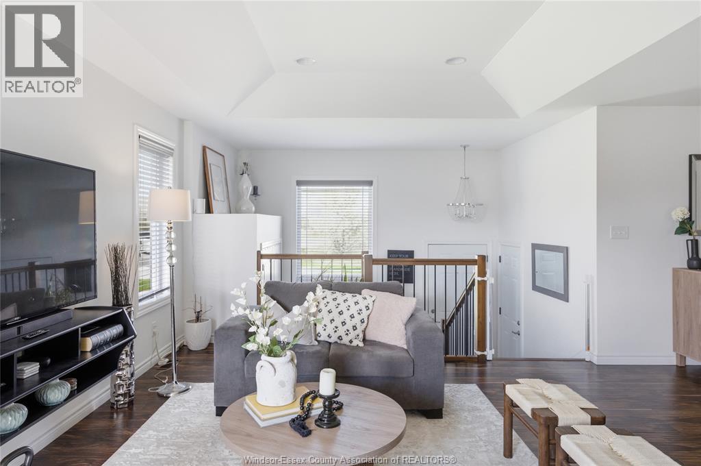 3266 Seville Avenue, Windsor, Ontario  N8N 0A5 - Photo 3 - 26008558
