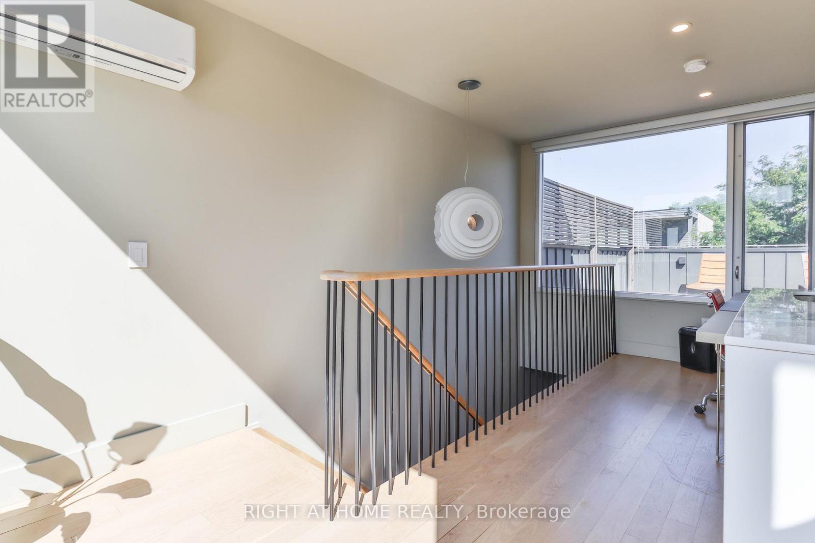 18 Mitchell Avenue, Toronto, Ontario  M6J 1B9 - Photo 20 - C12837568