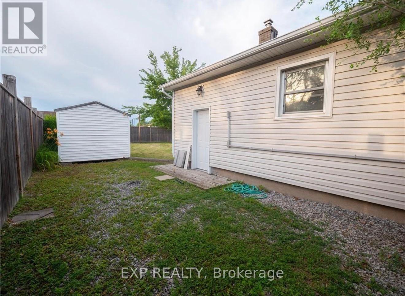 29 Rockwood Avenue, St. Catharines, Ontario  L2P 1E6 - Photo 12 - X13019530