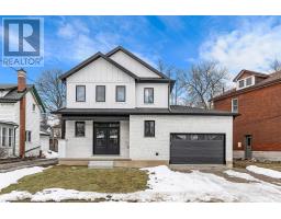 42 RICH AVENUE, Cambridge, Ontario