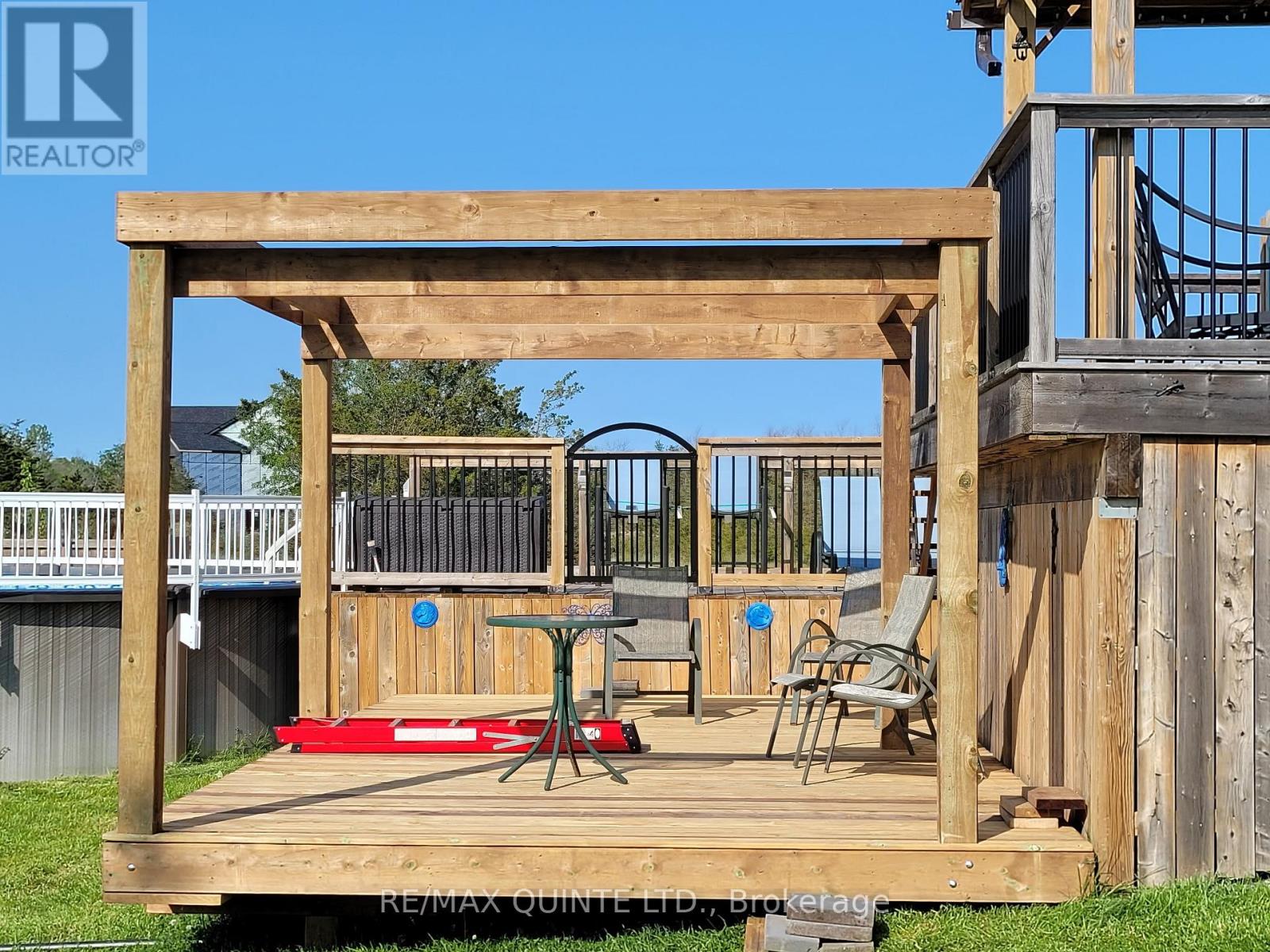 355 Mitchells Crossroad, Prince Edward County, Ontario  K0K 2T0 - Photo 45 - X12834248