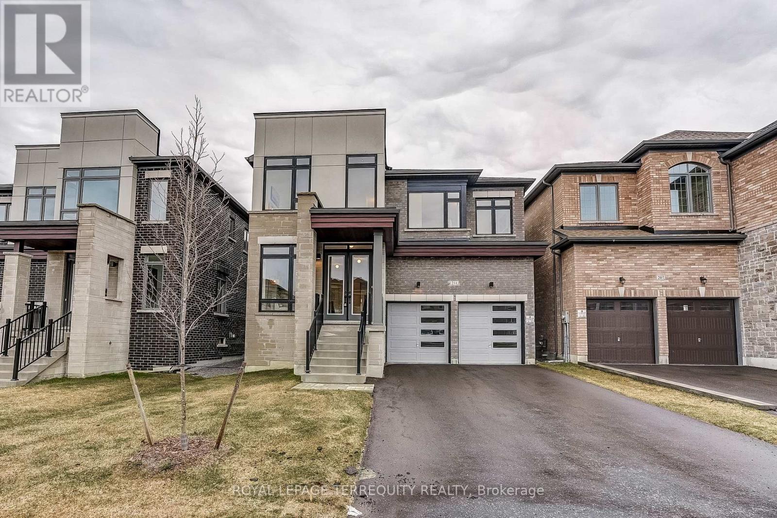 211 FALLHARVEST WAY, Whitchurch-Stouffville, Ontario