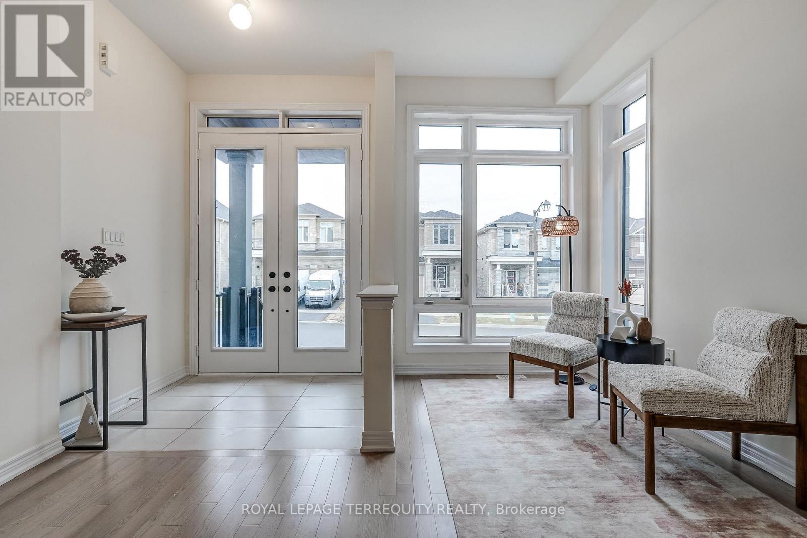 211 Fallharvest Way, Whitchurch-Stouffville, Ontario  L4A 5C2 - Photo 6 - N12480203