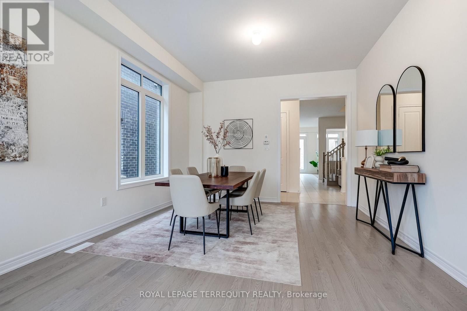 211 Fallharvest Way, Whitchurch-Stouffville, Ontario  L4A 5C2 - Photo 7 - N12480203