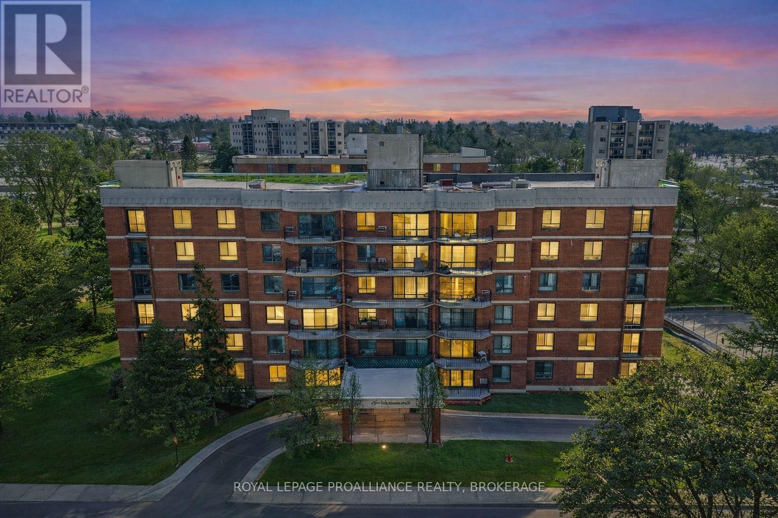 510 - 66 GREENVIEW DRIVE, Kingston, Ontario