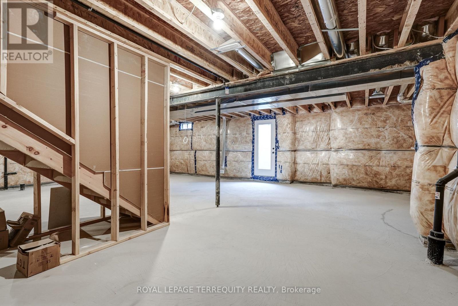 211 Fallharvest Way, Whitchurch-Stouffville, Ontario  L4A 5C2 - Photo 48 - N12480203