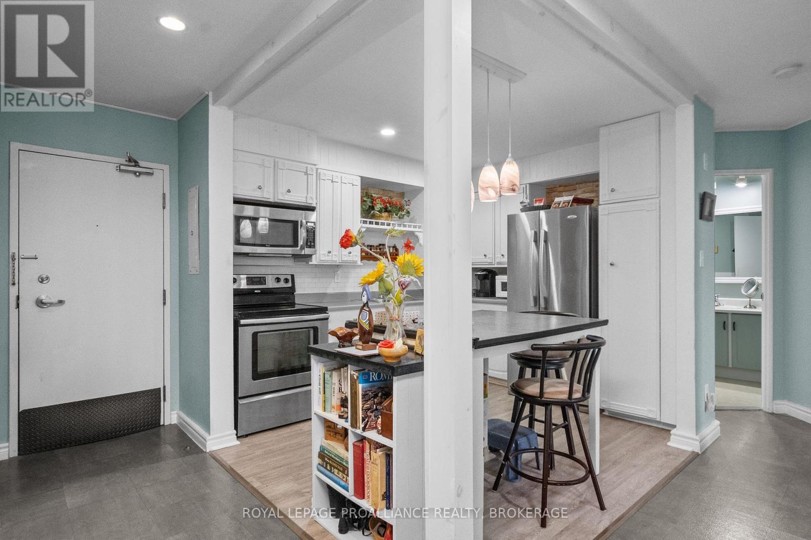 510 - 66 Greenview Drive, Kingston, Ontario  K7M 7C5 - Photo 6 - X12680882