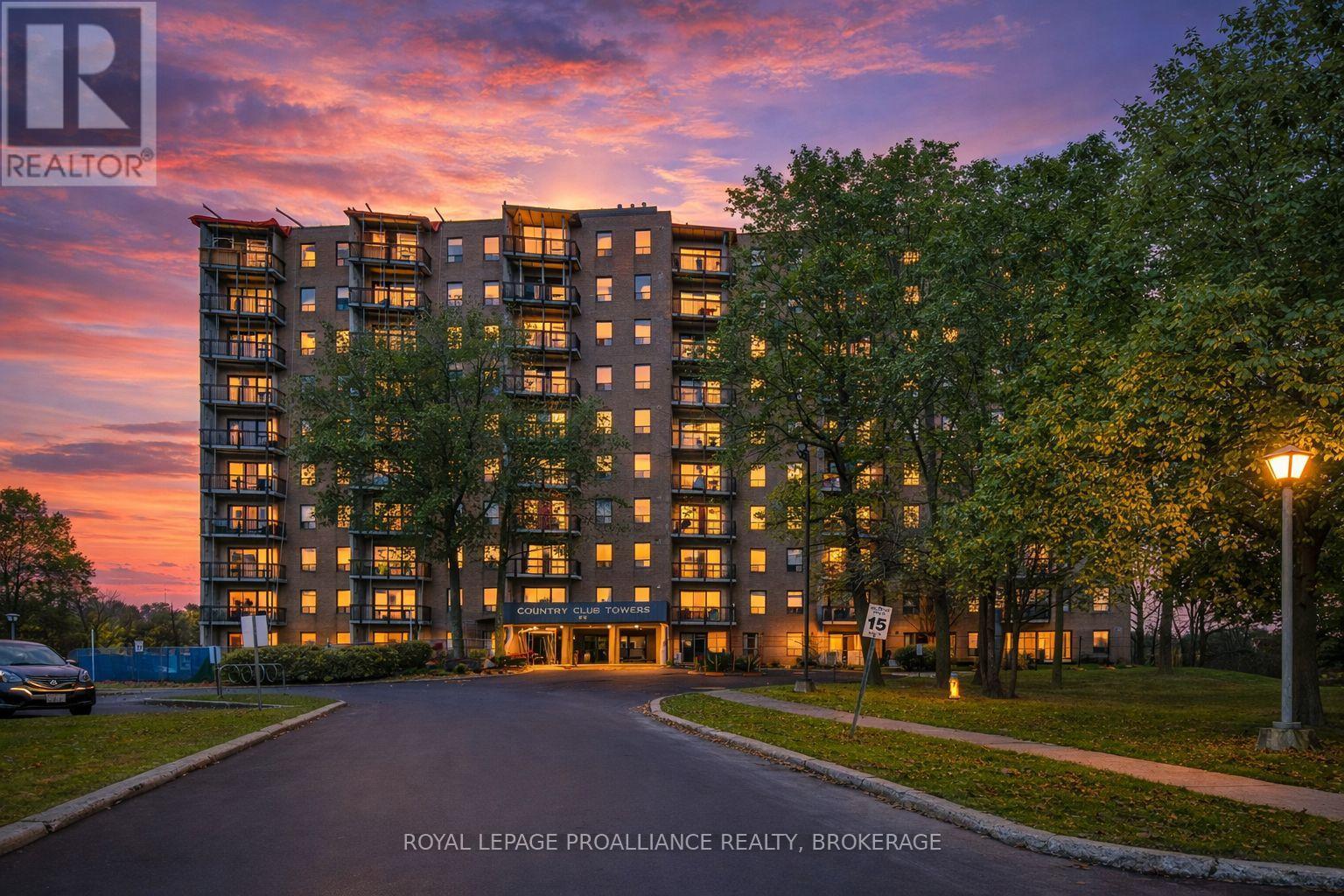 204 - 14 Greenview Drive, Kingston, Ontario  K7M 7T5 - Photo 1 - X12803552