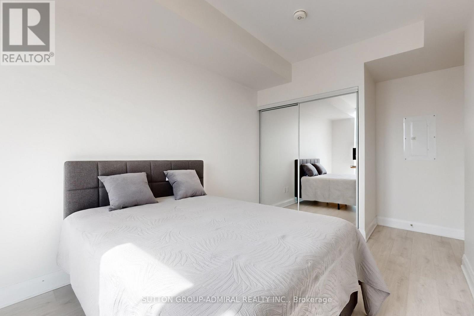 706 - 20 Gatineau Drive, Vaughan, Ontario  L4J 0L2 - Photo 20 - N12966206