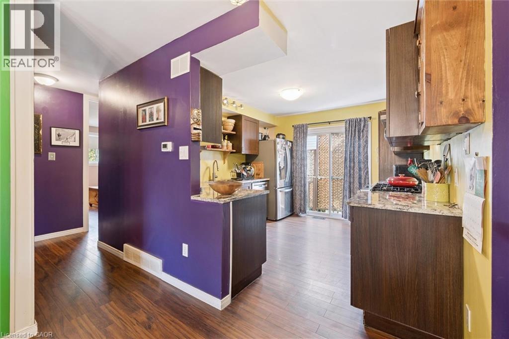 31 Saxony Circle, Cambridge, Ontario  N1S 4G6 - Photo 14 - 40822084