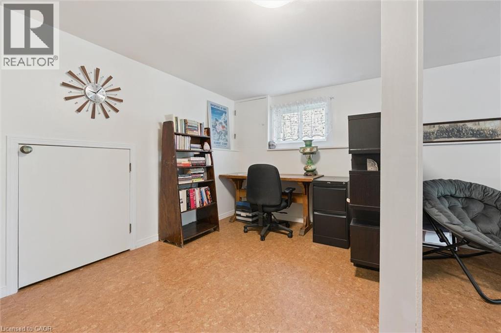 31 Saxony Circle, Cambridge, Ontario  N1S 4G6 - Photo 27 - 40822084