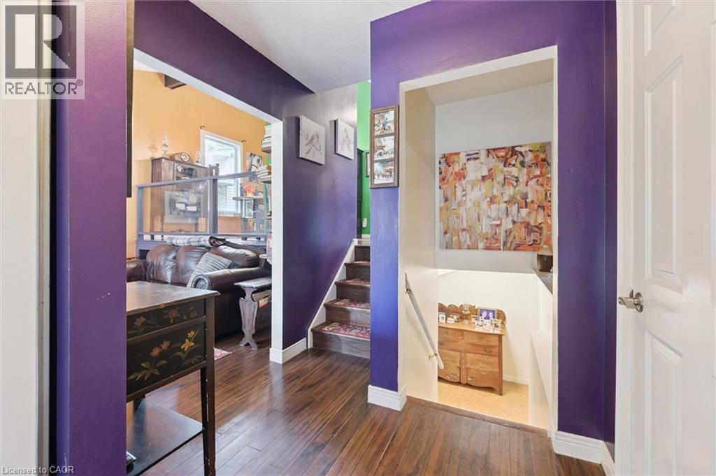 31 Saxony Circle, Cambridge, Ontario  N1S 4G6 - Photo 6 - 40822084