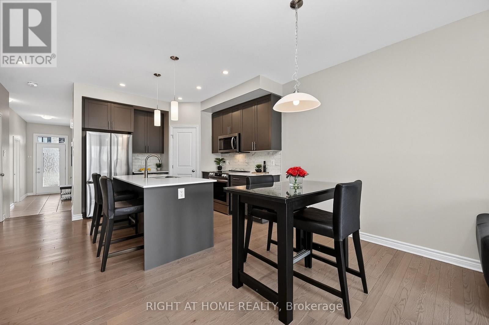 950 Cologne Street, Russell, Ontario  K0A 1W0 - Photo 8 - X12874364