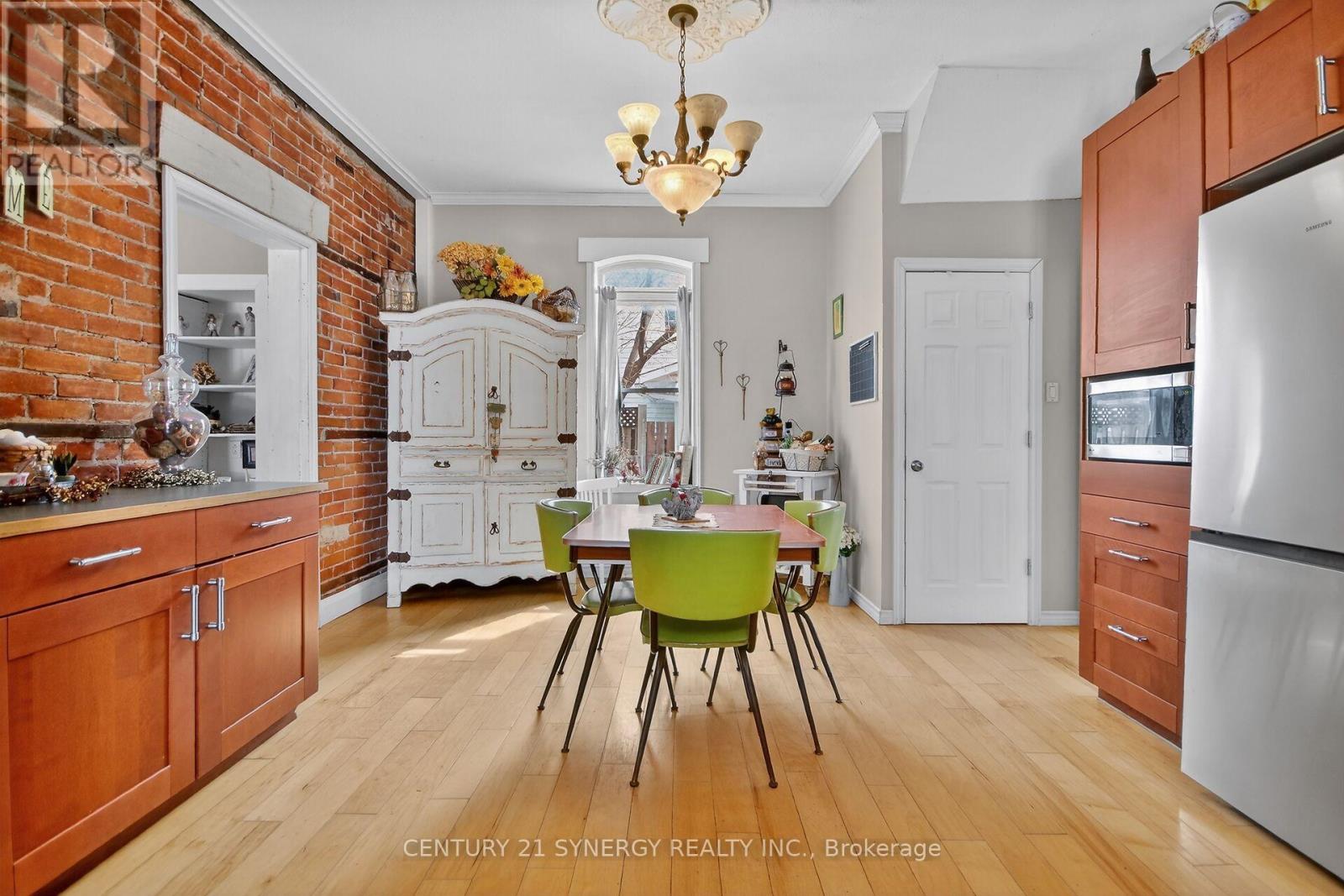 49 Queen Street N, Carleton Place, Ontario  K7C 2L9 - Photo 11 - X12926194